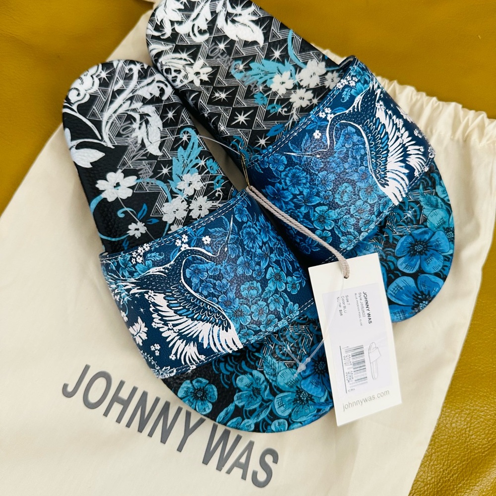 Johnny Was Blue Phoenix Pool Slide Size 7 NWT